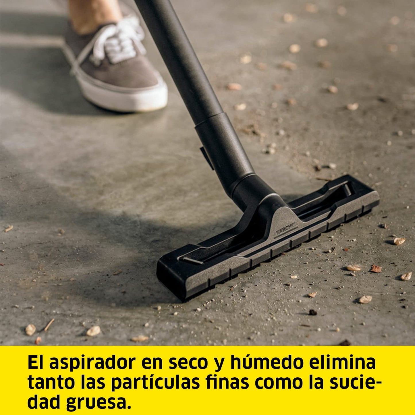 Kärcher WD 2 Plus V-12/4/18/C Aspirador en Seco y Húmedo, 1000 W, Depósito de Plástico de 12 L, Manguera de 1,8 m, Incluye Filtros y Boquillas para Suelo y Ranuras, Amarillo/Negro